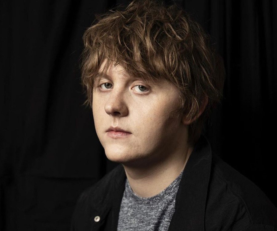 Lewis Capaldi - Divinely Uninspired To A Hellish Extent