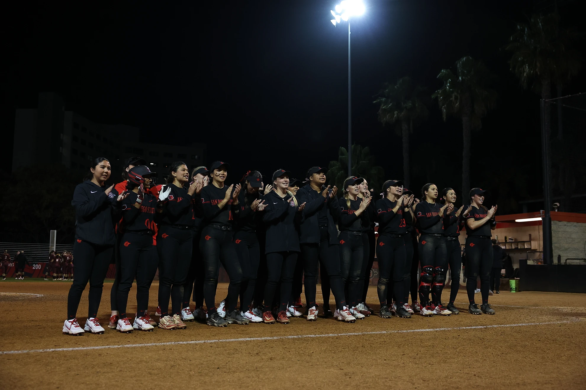 Photo by goaztecs.com